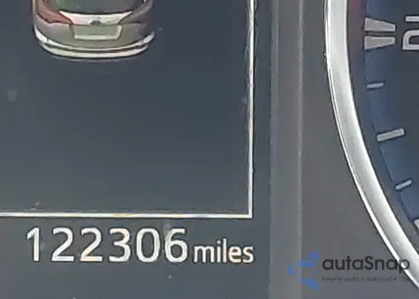 2016 Toyota Rav4 Xle из США, поврежденный, VIN JTMRFREV0GD185491